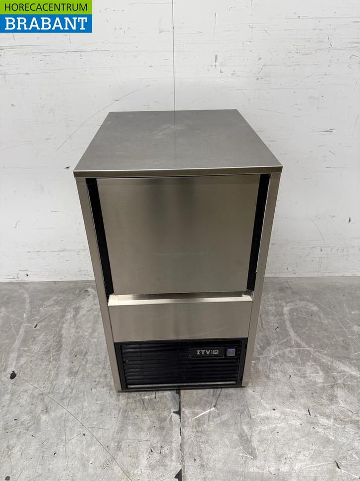 Machine à glaçons ITV Quasar en acier inoxydable 34 kg par, Articles professionnels, Horeca | Équipement de cuisine, Envoi