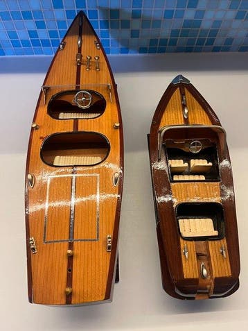 Tentoonstelling modelboot (2) - Riva stijl runabout. - Chris, Hobby & Loisirs créatifs