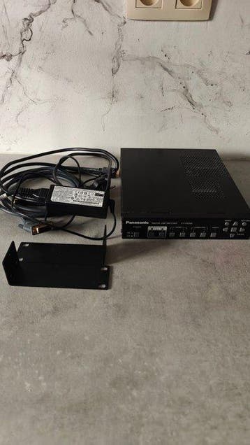 Panasonic ET-YFB200 - Digital Link Switcher - Computer, Games en Spelcomputers, Nieuw