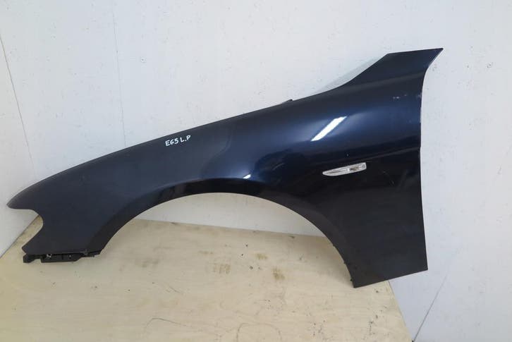 Bumper linksvoor BMW E65, Auto-onderdelen, Carrosserie, Gebruikt, Verzenden