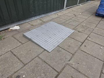 Oprijplaat voor koel- en vriescel 70 x 35,5 x 5 cm, Gebruikt, Koelen en Vriezen