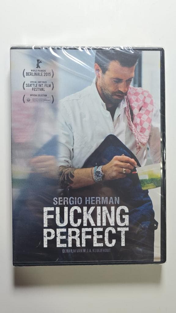 SERGIO HERMAN FUCKING PERFECT (IN SEAL) (DVD), Cd's en Dvd's, Dvd's | Overige Dvd's, Gebruikt