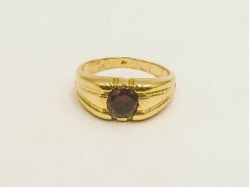 Ring - 18 karaat Geel goud Granaat, Nieuw