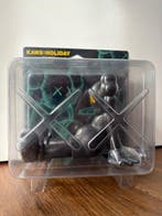 Kaws (1974) - HOLIDAY:TAIPEI