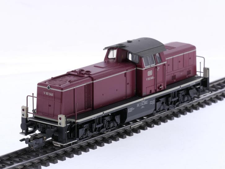 Schaal H0 Märklin 37906 diesellocomotief BR V 90 van de D.., Hobby en Vrije tijd, Modeltreinen | H0, Wisselstroom, Locomotief