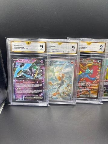 Pokémon - 4 Graded card Mixed Card Lot - GG 9
