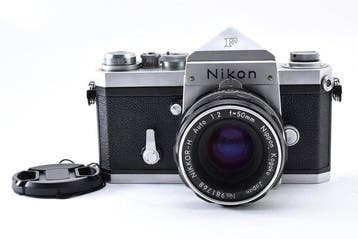 Nikon F Eye Level + Nikkor-H 2/50mm Single lens reflex, Nieuw