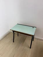 Bureau - fourmi - Banc de l’asile vintage