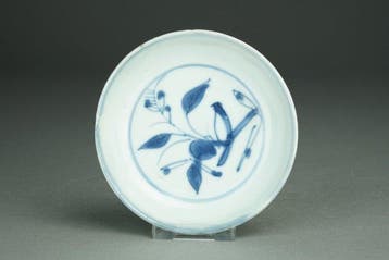 Dish - Porselein - Bird on Branch - China - Jiajing