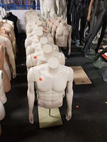 *TIP*  Huidkleurige Torso's merk IDW, Ophalen of Verzenden