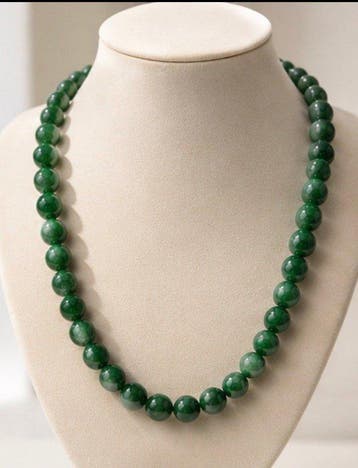 Spectaculaire groene malachiet kralenketting. 110 g -