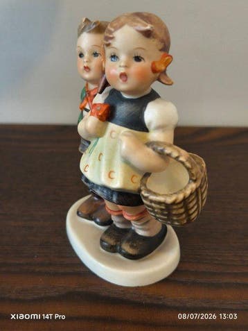 Hummel - Figuur - To market - Keramiek