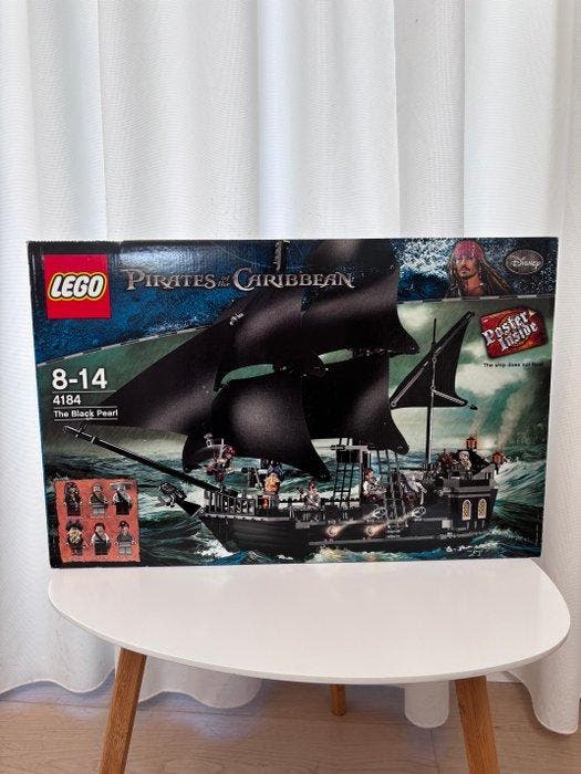 Lego Set - 4184 - Pirates of the Caribbean - The Black Pearl, Enfants & Bébés, Jouets | Duplo & Lego