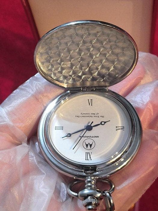 Motorola - custom pocket watch - with original box -, Games en Spelcomputers, Spelcomputers | Overige Accessoires