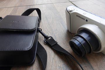 Samsung Galaxy - EK-GC100 - White Digitale camera, Nieuw