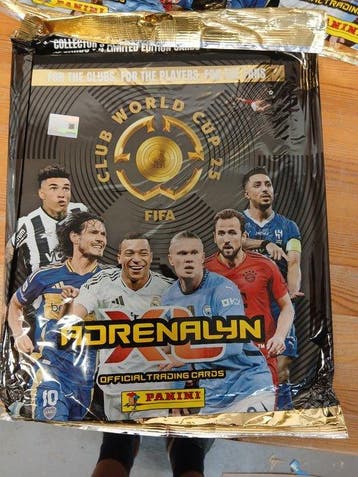 Panini - 30 Blisterverpakking - Club world club 2025. 30