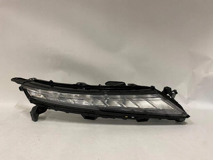 Mitsubishi Eclipse Cross 2021 FULL LED DRL rechts, Auto-onderdelen, Verlichting, Gebruikt, Verzenden