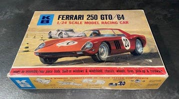 K&B 1:24 - Model raceauto - Ferrari 250 GTO/64 1/24 scale