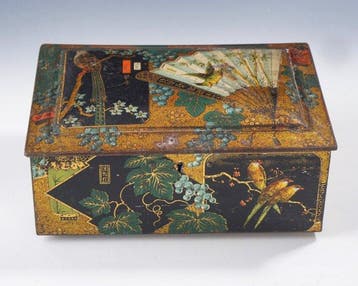 Bekkers & Zoon - Blikken doos - Japonisme in goud en zwart,
