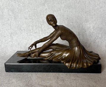 Beeld, “Tanara” Naar: D. Chiparus - 16.5 cm - Brons, Marmer, Antiquités & Art