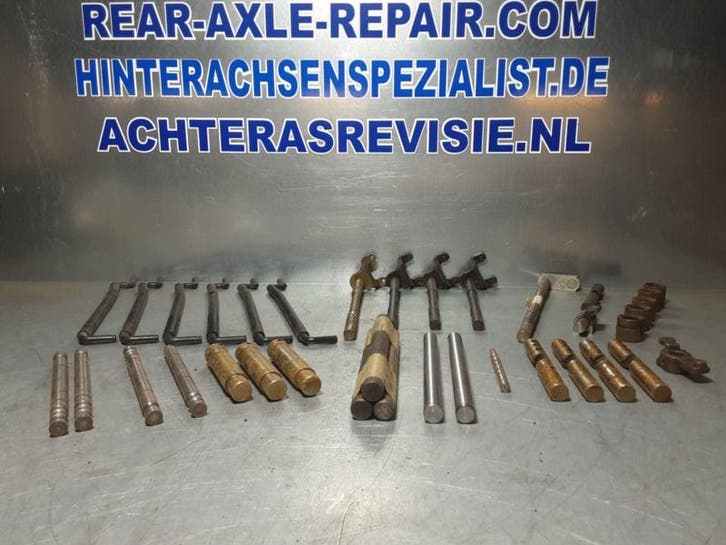 Diverse versnellingsbak onderdelen klassieke Opel., Autos : Pièces & Accessoires, Transmission & Accessoires, Envoi