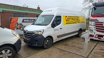 Renault Master grootvolume, rijbewijs C. 87000 km Euro 6, Dealer onderhouden, Achterwielaandrijving, Gebruikt, Achteruitrijcamera