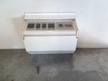 Bedieningspaneel Koeltoonbank – B30 x D10 x H27 cm, Nieuw