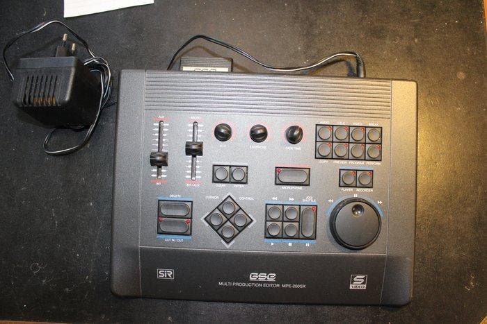 Grundig MPE-200SX 104413 Grundig VS-10 videobewerking, Collections, Appareils photo & Matériel cinématographique