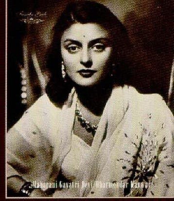 Rajmata Gayatri Devi 9788174362940 Dharmendar Kanwar, Verzenden, Zo goed als nieuw, Dharmendar Kanwar