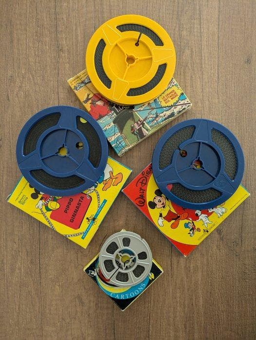 AVO film - WALT DISNEY cinecasa Pellicole super 8 Bioscoop, Collections, Appareils photo & Matériel cinématographique