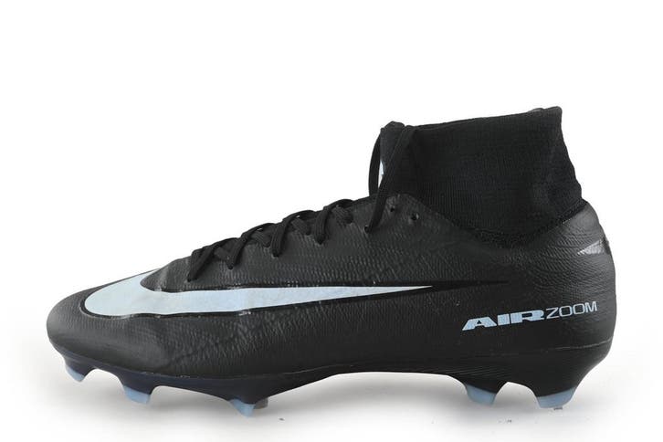 Nike Voetbalschoenen in maat 43 Zwart, Kleding | Heren, Schoenen, Zwart, Zo goed als nieuw, Verzenden
