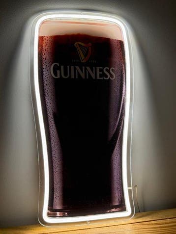 Guinness - Neonlichtbord - plexiglas
