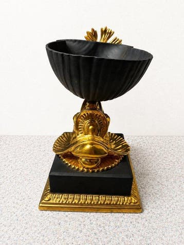 LOBJET - Tafelmiddenstuk - Dolphin Bowl - Porselein,, Antiek en Kunst