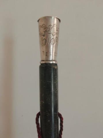 Wandelstok - hout en misschien zilver 800, gesigneerd