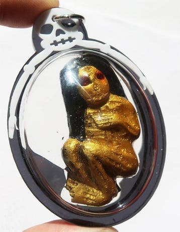 Amulet van de Gouden Geest: Beheersing van het Lot en