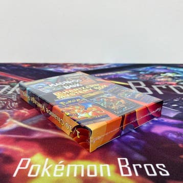 Pokémon Mystery box - Madness Mystery Box - Charizard Graded, Nieuw