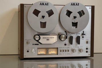 Akai - GX4000D - 4 pistes / bobines / ADM 60 microphones/, TV, Hi-fi & Vidéo