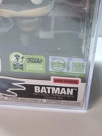Funko - Funko Pop ULTRA LE: #621 Batman | Emerald City Comic
