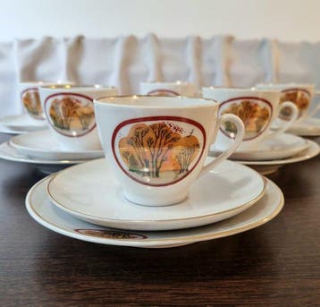 Lomonosov Imperial Porcelain Factory - Koffieservies (18) -