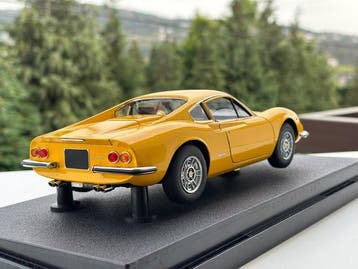 Hot Wheels 1:18 - Model sportwagen - Ferrari Dino 246 GT -, Nieuw