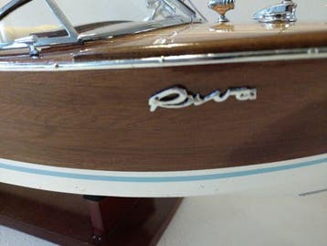 Riva Aquarama 67 cm Bois entièrement modelisme fait main