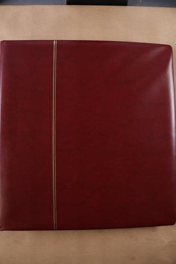 Suisse 1945/2001 - 2 albums préimprimés SAFE Dual vides +, Postzegels en Munten, Gestempeld
