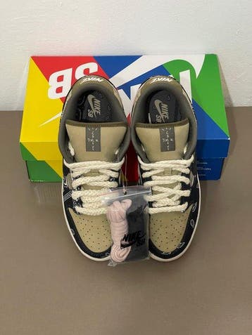 Nike - Dunk Low - Sneakers - Maat: EU 42 - Nieuw met tags