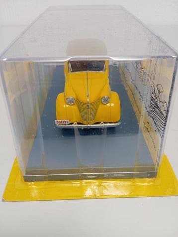 Moulinsart 1:24 - Modelauto - Tintin – La Voiture Jaune –