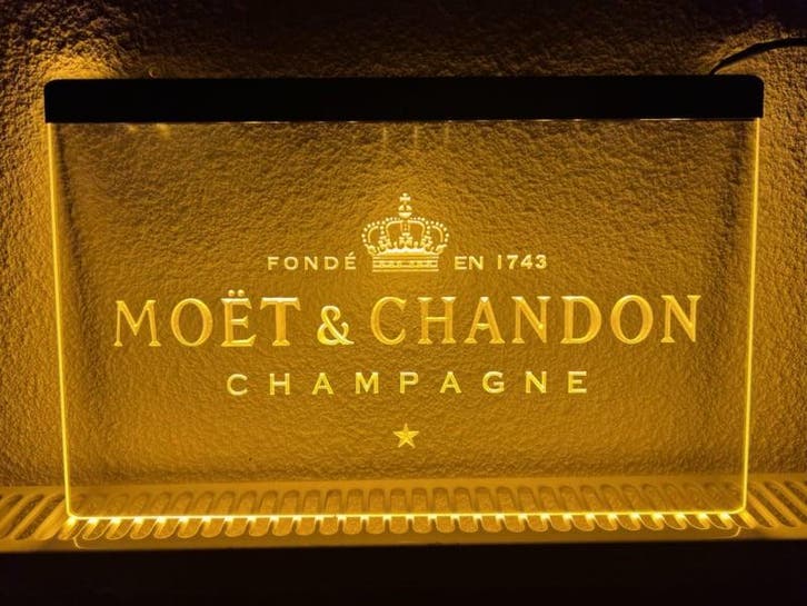 Moet & Chandon neon bord lamp LED verlichting reclame lichtb, Huis en Inrichting, Lampen | Overige, Nieuw, Verzenden