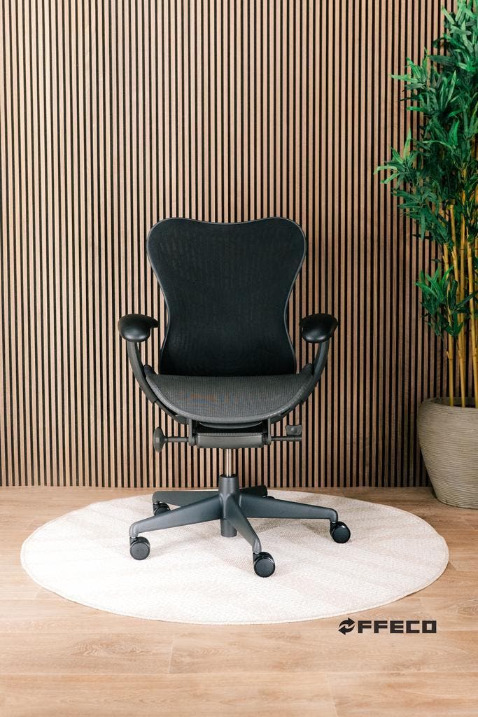 Ergonomische Herman Miller Mirra 2 Butterfly - Refurbished, Huis en Inrichting, Bureaustoelen, Bureaustoel, Zwart, Zo goed als nieuw