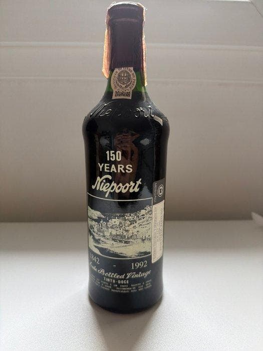 1988 Niepoort LBV 150 Years (1842-1992) - Late Bottled, Collections, Vins