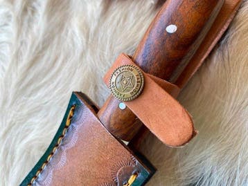Elegant Handmade Stainless Steel Hunting & Outdoor Knife
