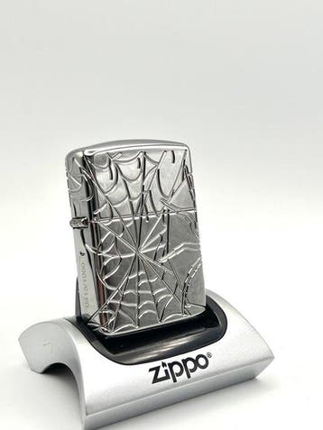 Zippo - Armor 360° MultiCut Spider Design Limited Edition