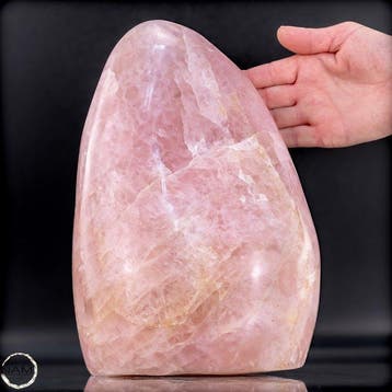 Quartz rose naturel en forme libre – Teintes rosées